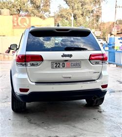 جیپ گراند شیرۆکی